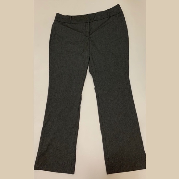 New York & Company Pants - 🆕 •• New York + company ••